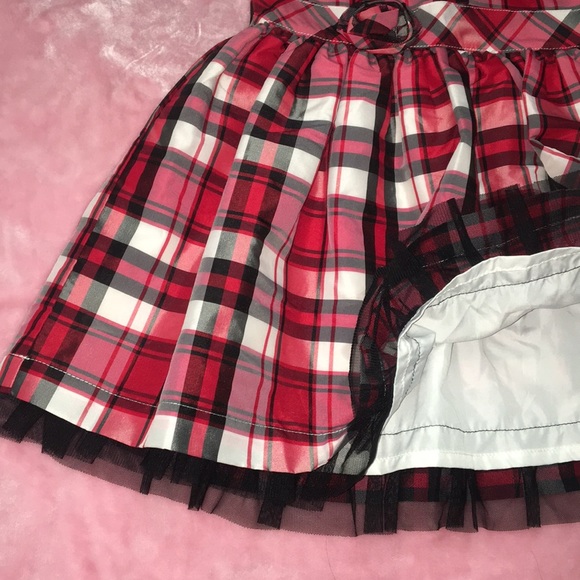 Carter’s - Picture 3 of 5